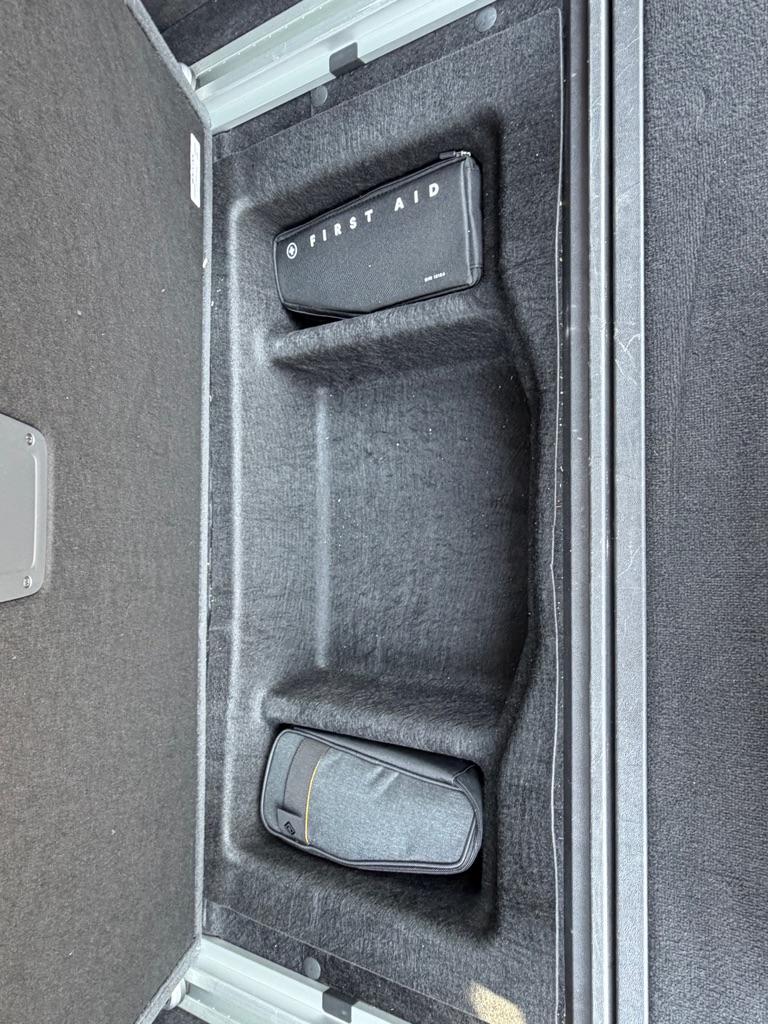 Photo 37 of this RIVIAN R1S