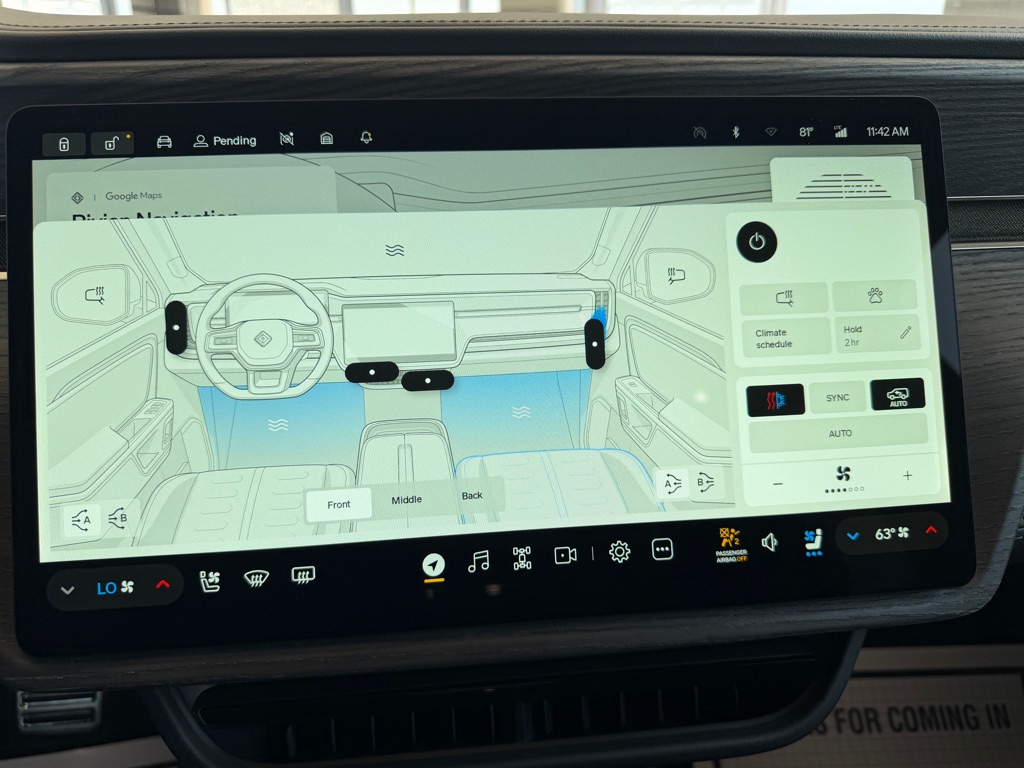 Photo 16 of this RIVIAN R1S