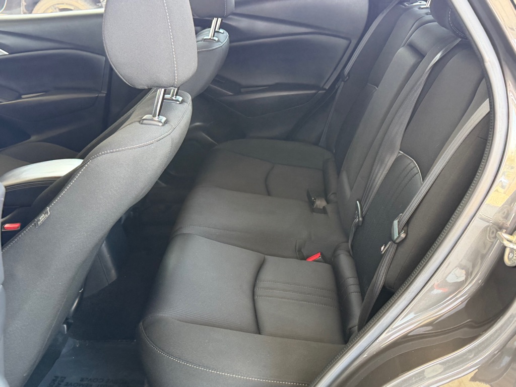 Photo 19 of this MAZDA CX-3