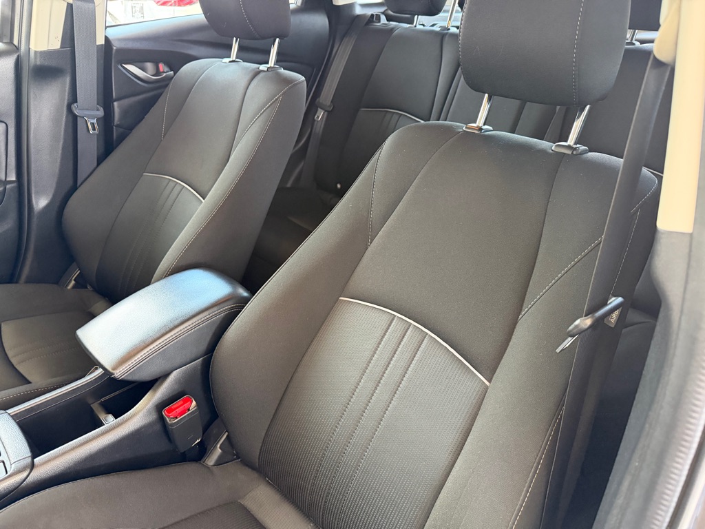 Photo 6 of this MAZDA CX-3