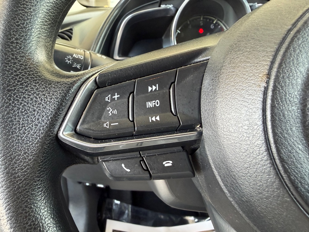 Photo 9 of this MAZDA CX-3