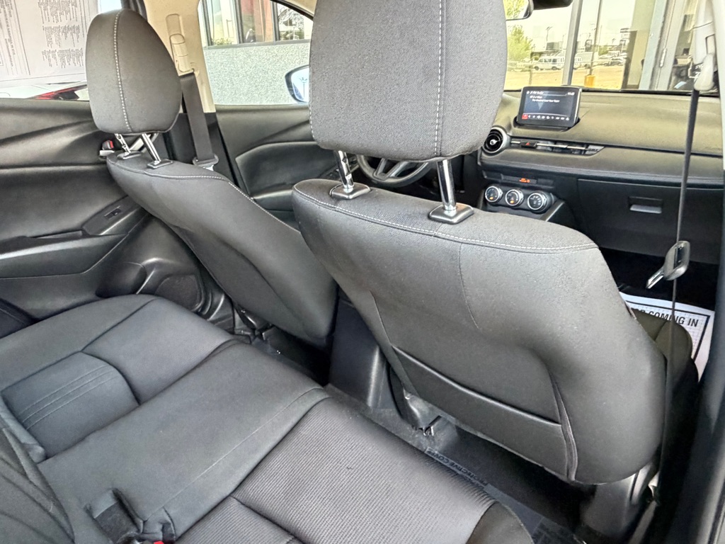 Photo 29 of this MAZDA CX-3