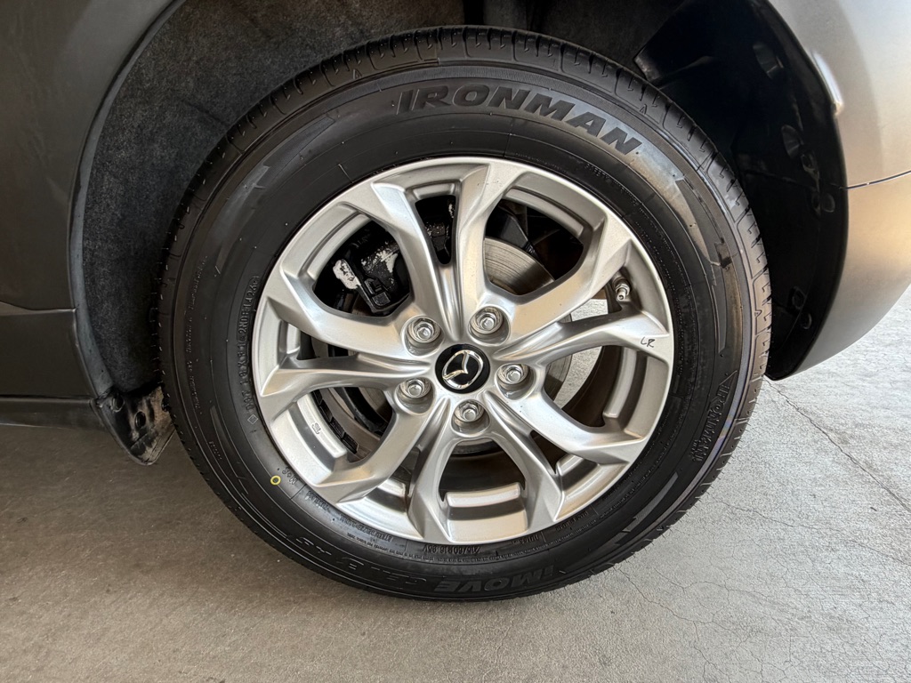 Photo 55 of this MAZDA CX-3