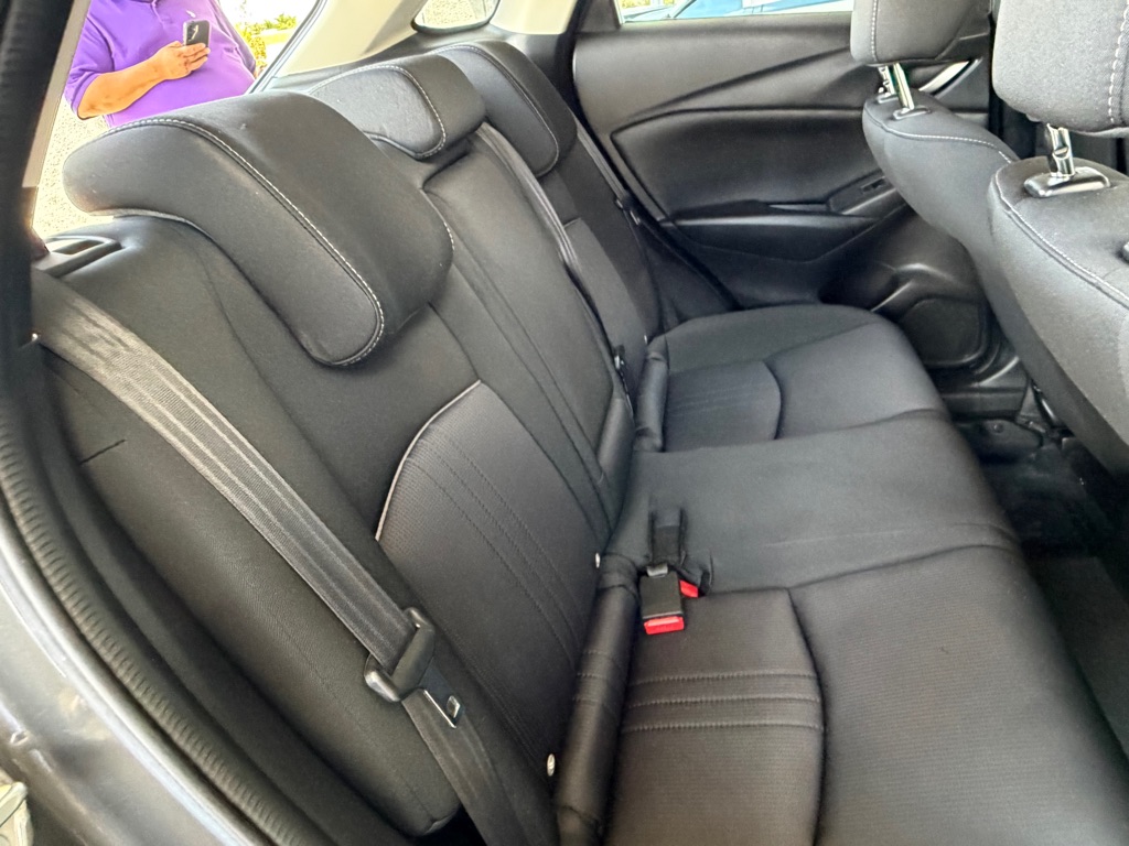 Photo 28 of this MAZDA CX-3