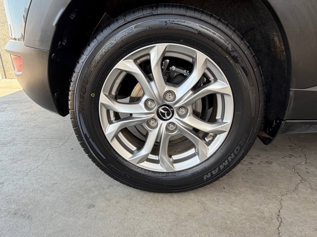Photo 54 of this MAZDA CX-3