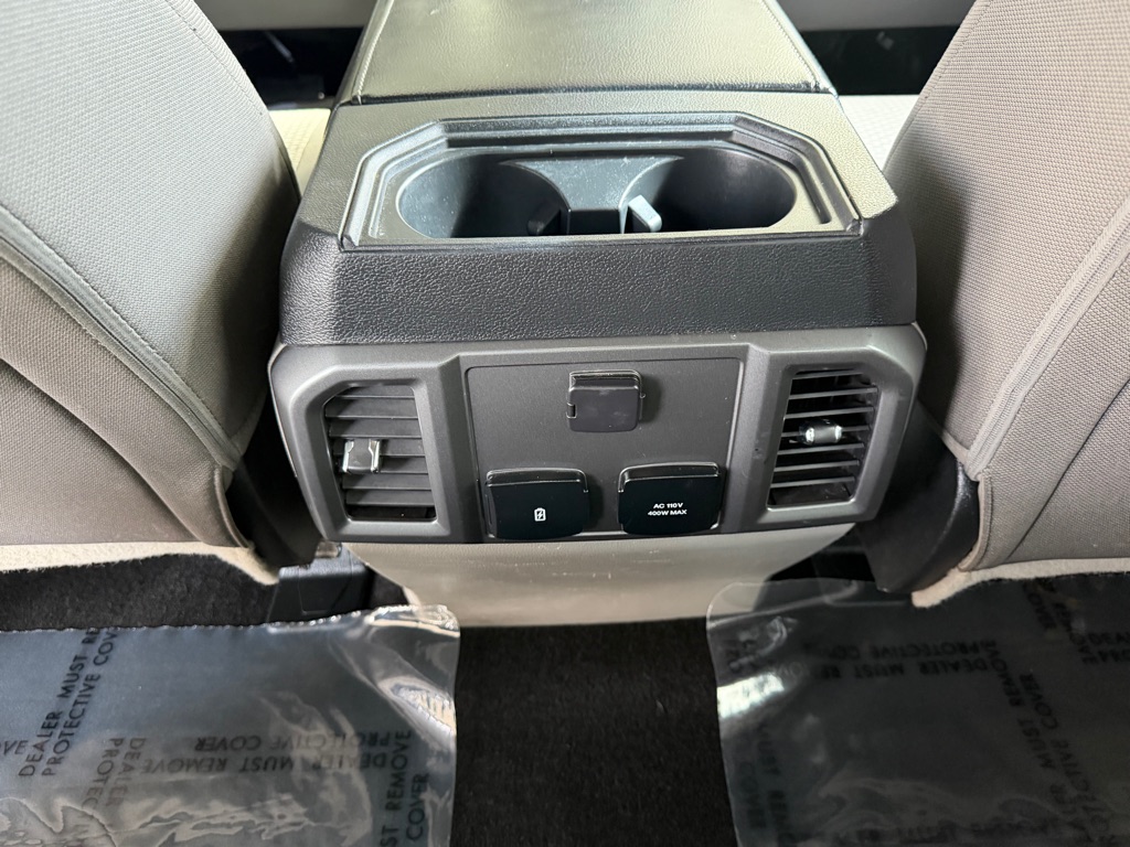 Photo 24 of this FORD F250