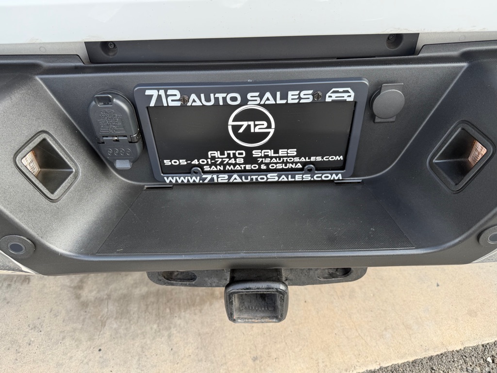 Photo 27 of this FORD F250