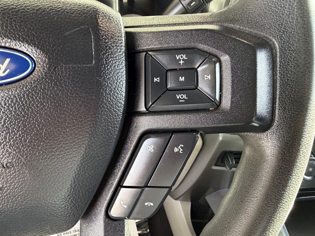 Photo 9 of this FORD F250