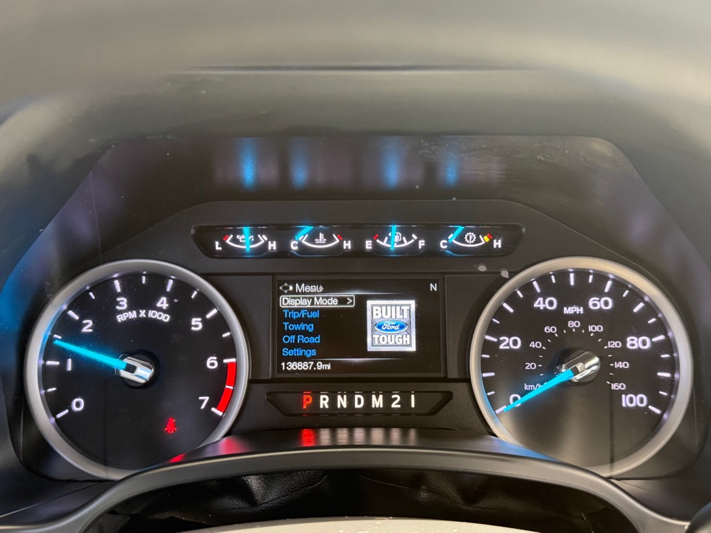 Photo 11 of this FORD F250