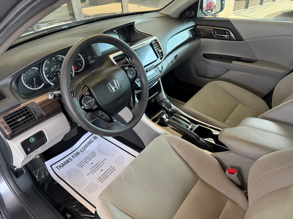 Photo 7 of this HONDA ACCORD