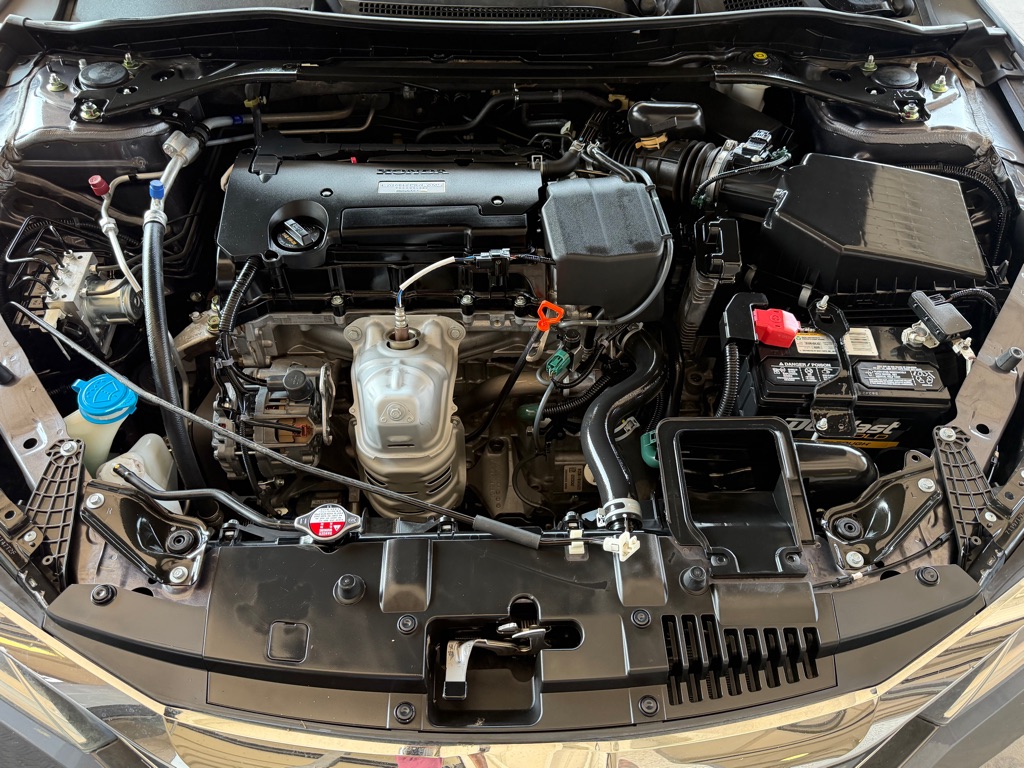 Photo 55 of this HONDA ACCORD