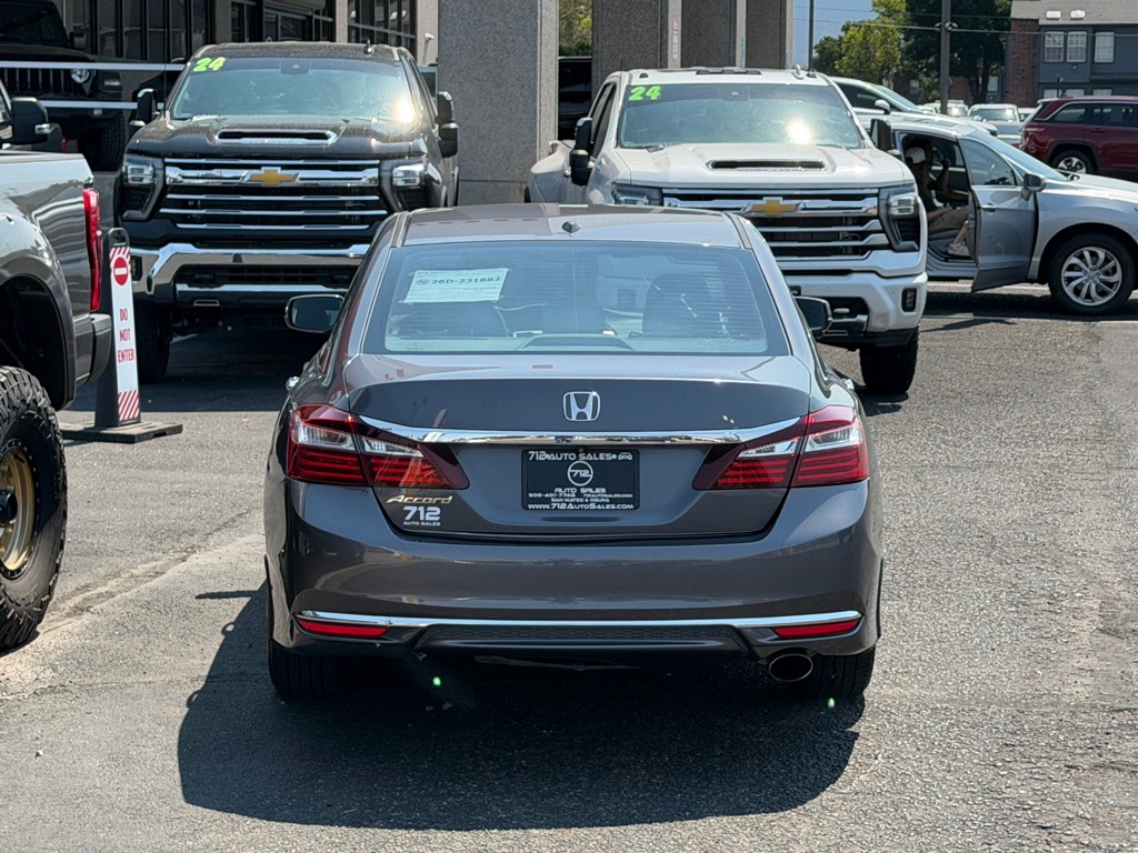 Photo 47 of this HONDA ACCORD