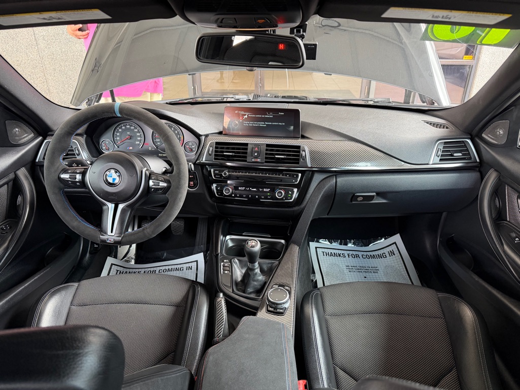 Photo 21 of this BMW M3