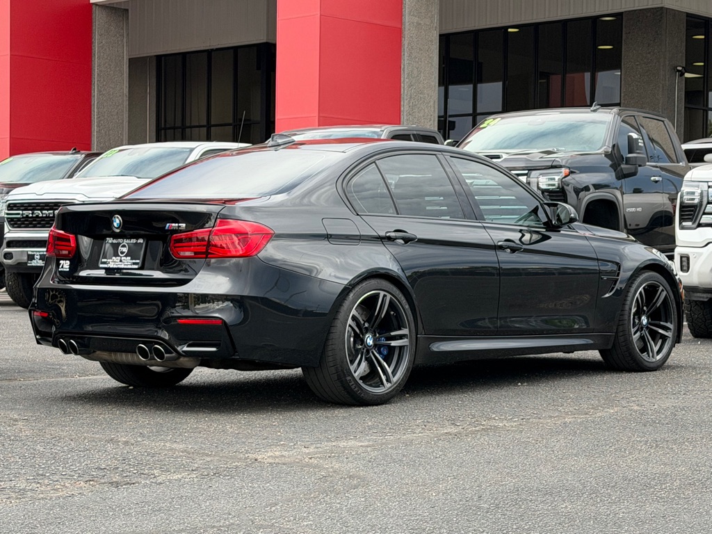 Photo 37 of this BMW M3