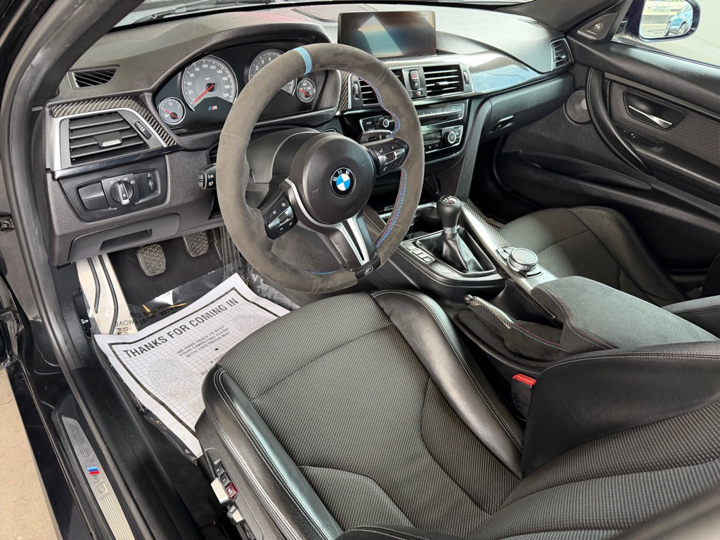 Photo 7 of this BMW M3