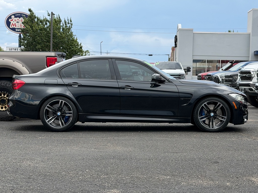 Photo 35 of this BMW M3