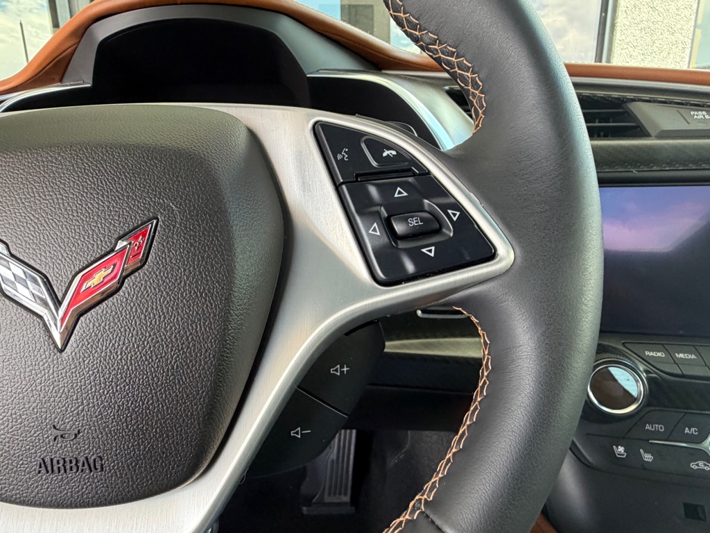 Photo 10 of this CHEVROLET CORVETTE