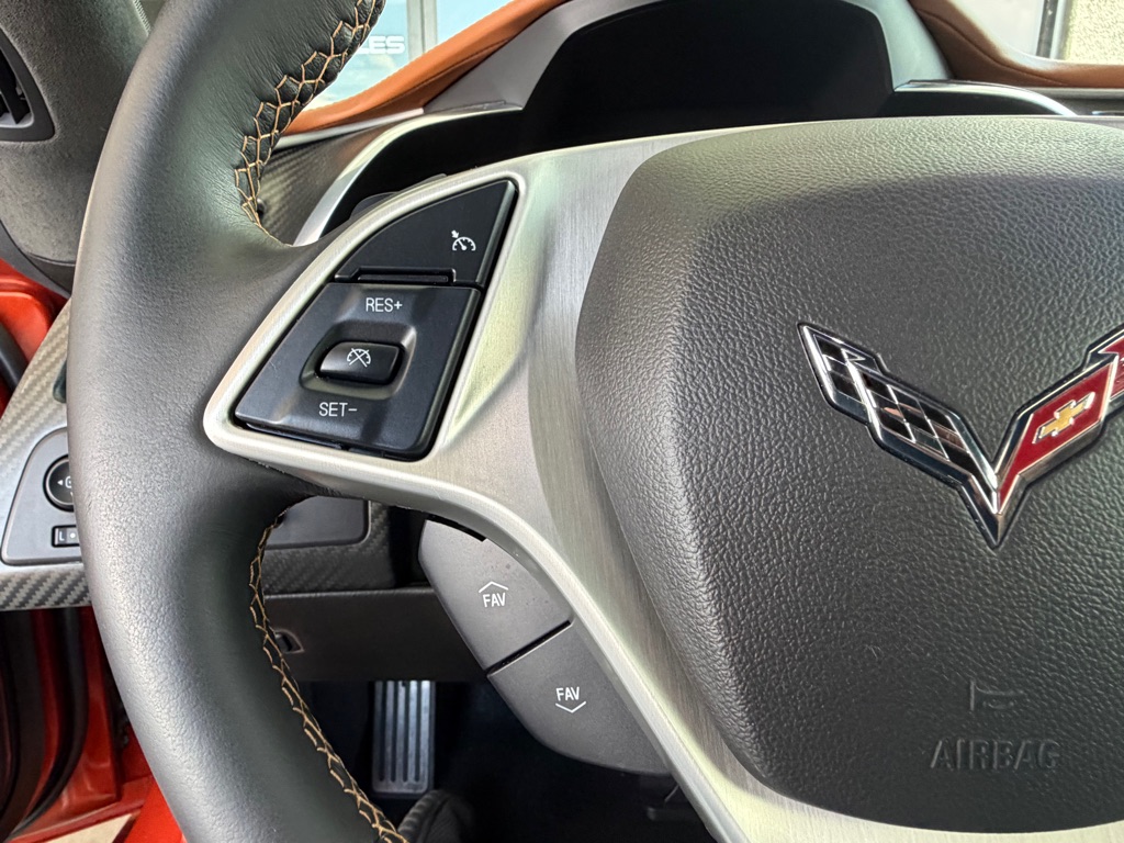 Photo 9 of this CHEVROLET CORVETTE