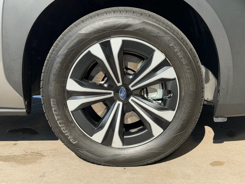 Photo 54 of this SUBARU SOLTERRA