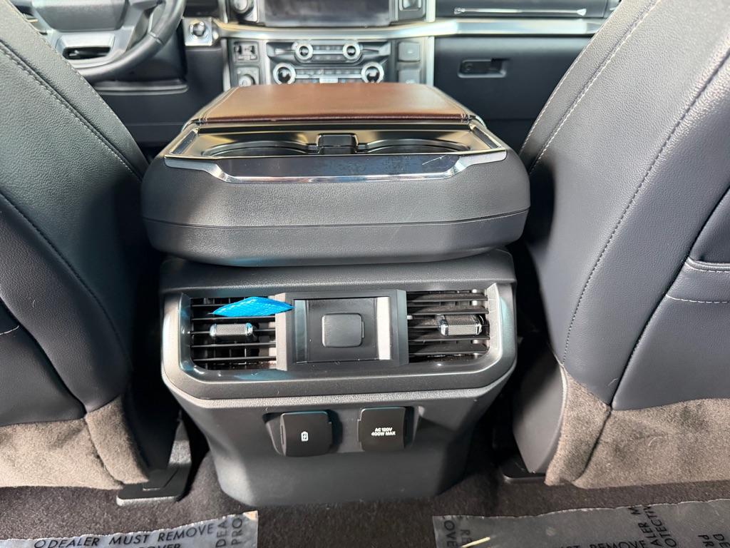Photo 26 of this FORD F150