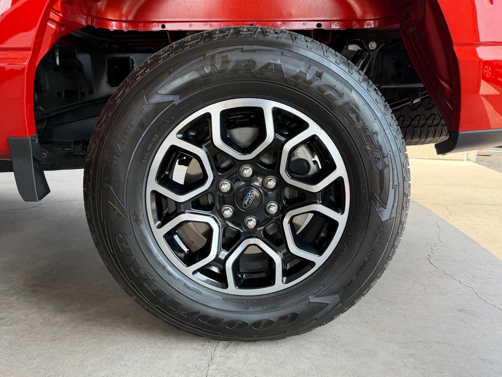 Photo 59 of this FORD F150