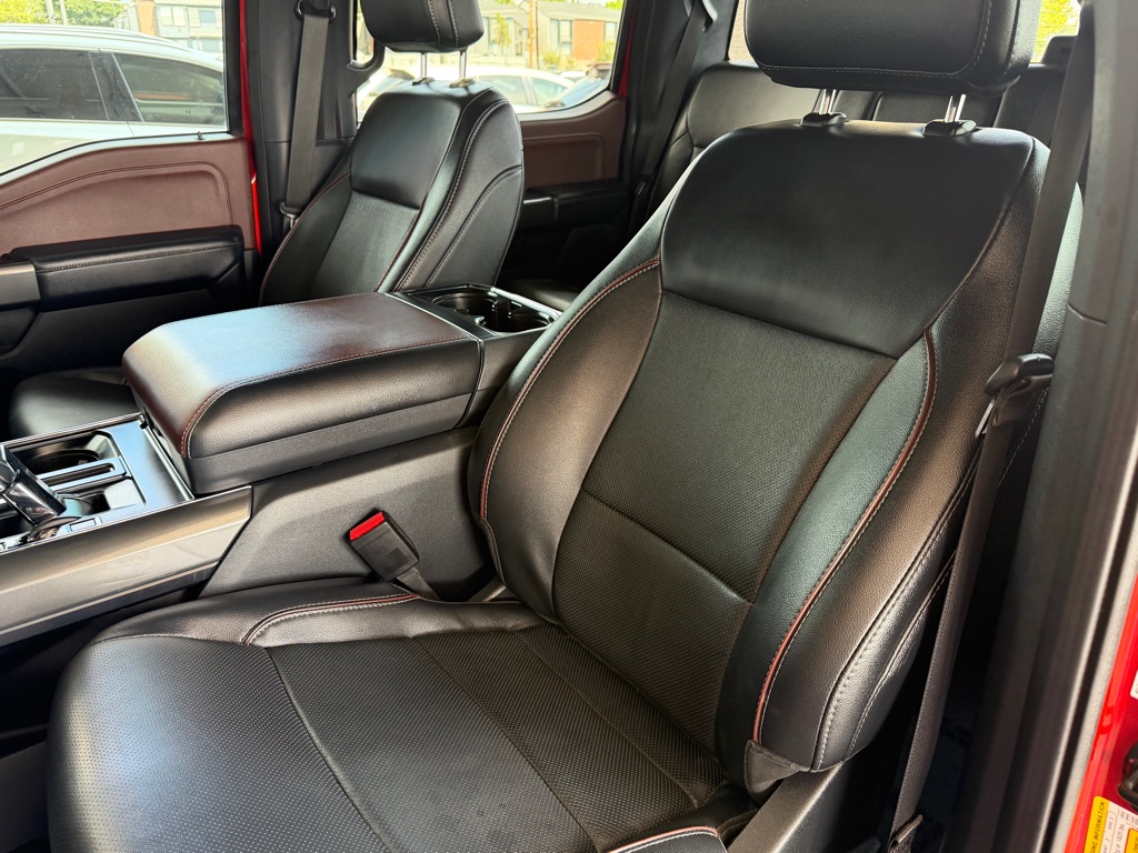 Photo 6 of this FORD F150