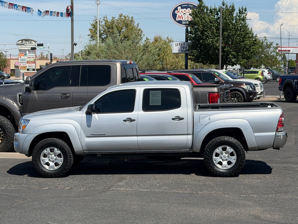 Photo 39 of this TOYOTA TACOMA