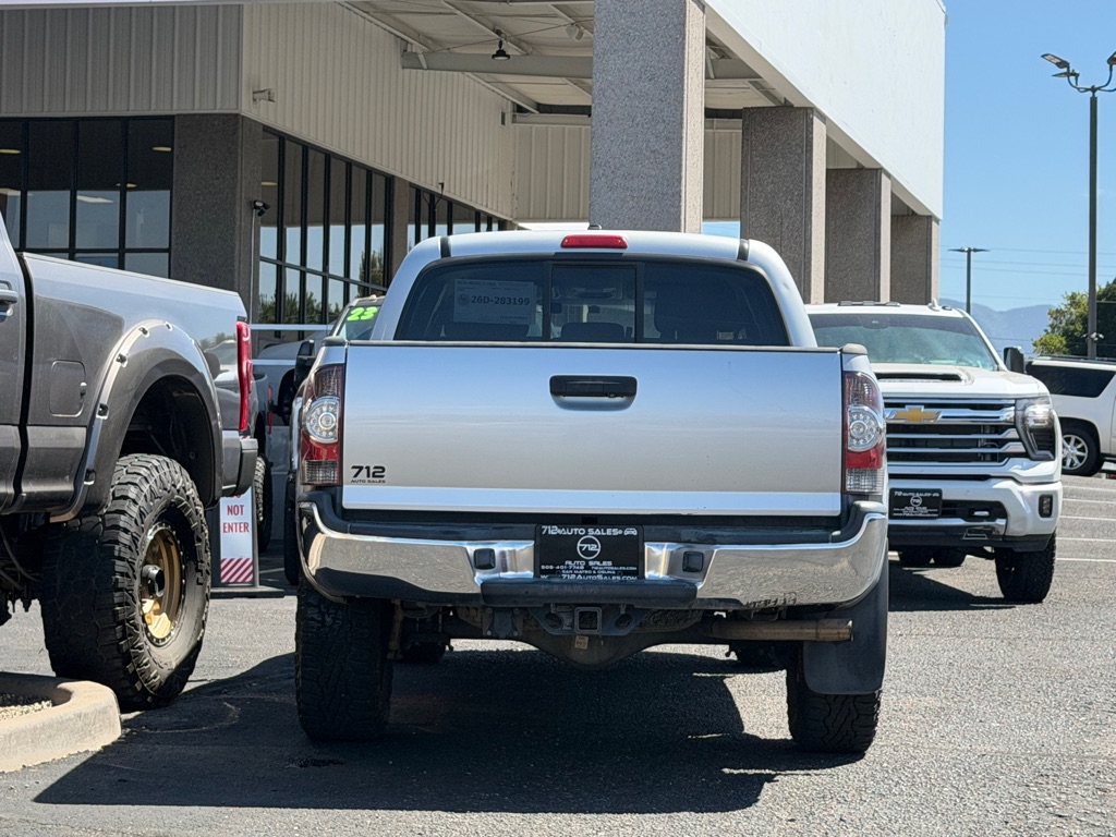 Photo 44 of this TOYOTA TACOMA