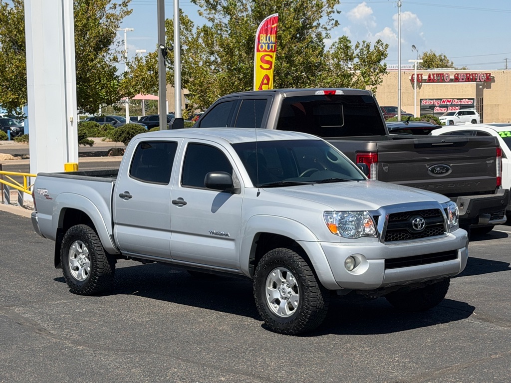 Photo 4 of this TOYOTA TACOMA
