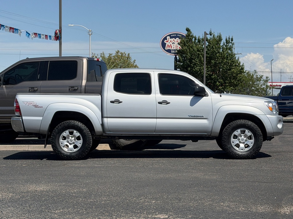Photo 48 of this TOYOTA TACOMA