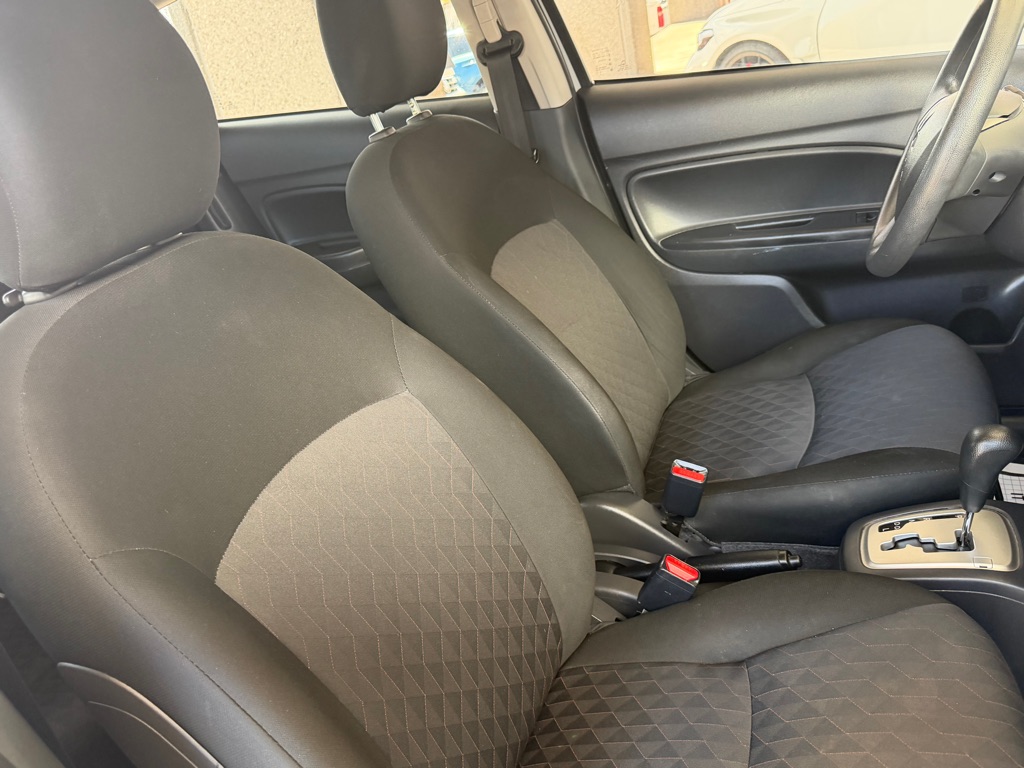 Photo 33 of this MITSUBISHI MIRAGE