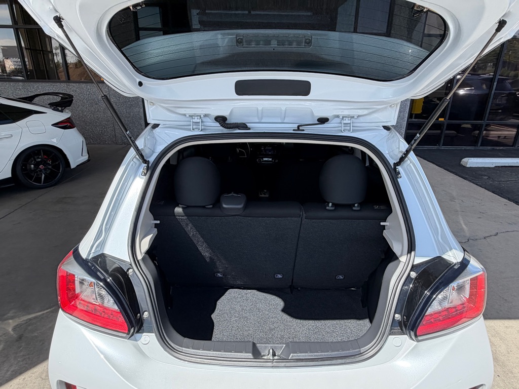 Photo 25 of this MITSUBISHI MIRAGE