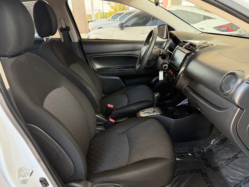 Photo 32 of this MITSUBISHI MIRAGE