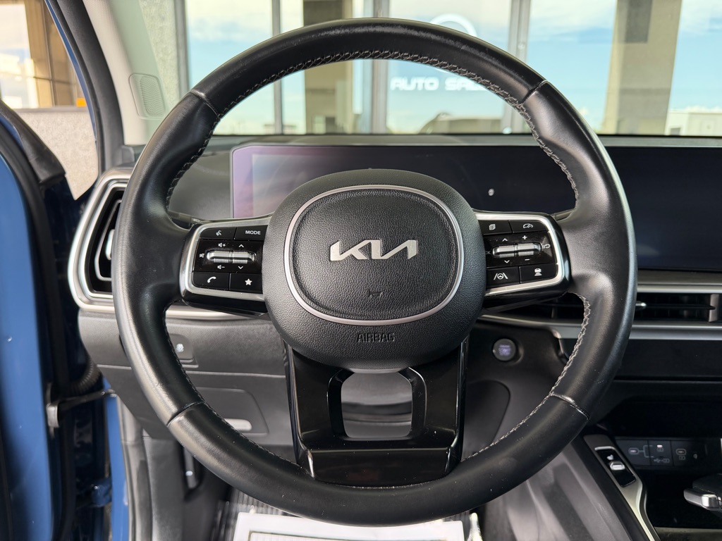 Photo 8 of this KIA SORENTO