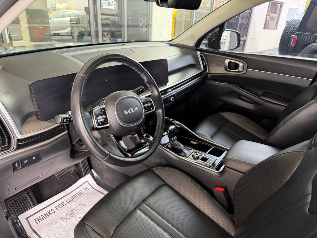 Photo 7 of this KIA SORENTO