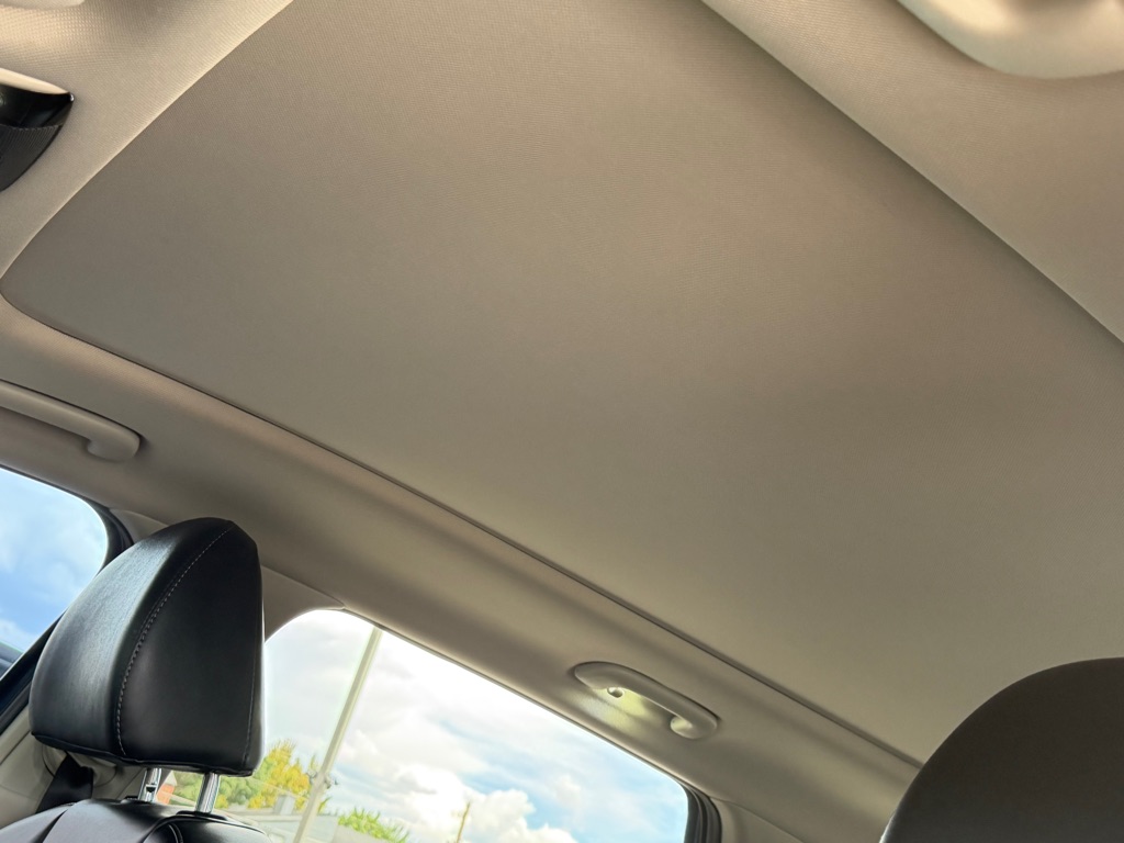 Photo 18 of this KIA SORENTO