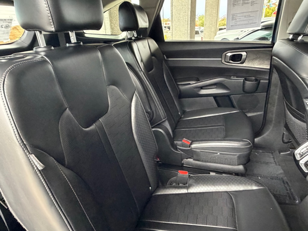 Photo 37 of this KIA SORENTO