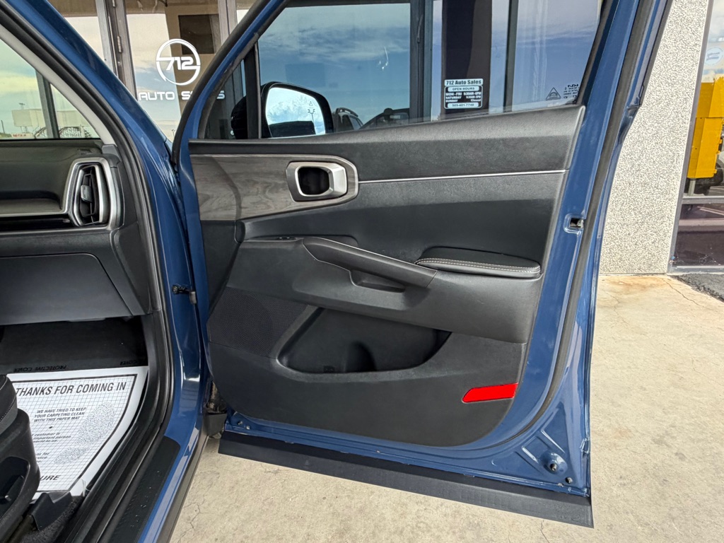 Photo 43 of this KIA SORENTO