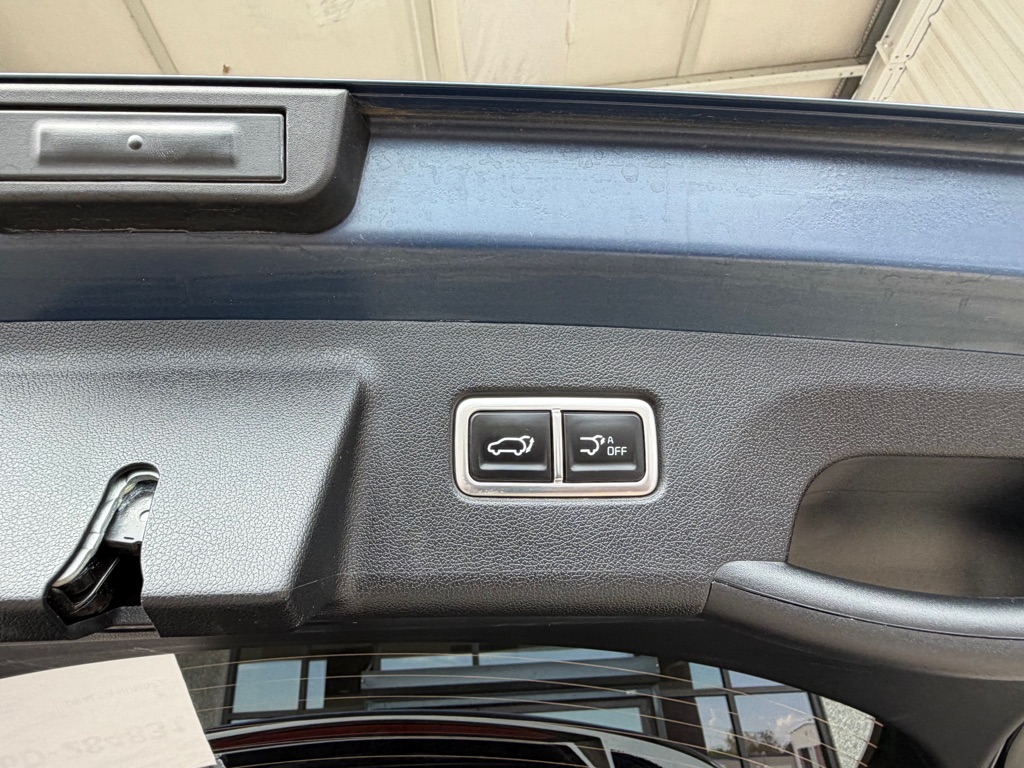 Photo 35 of this KIA SORENTO