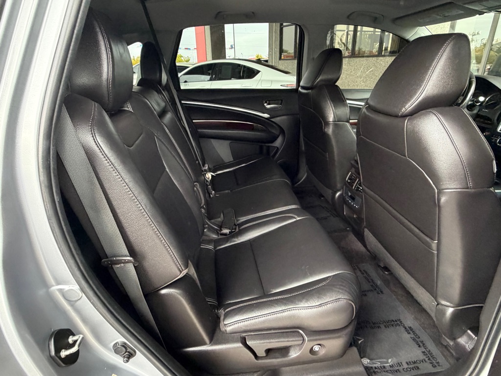 Photo 31 of this ACURA MDX