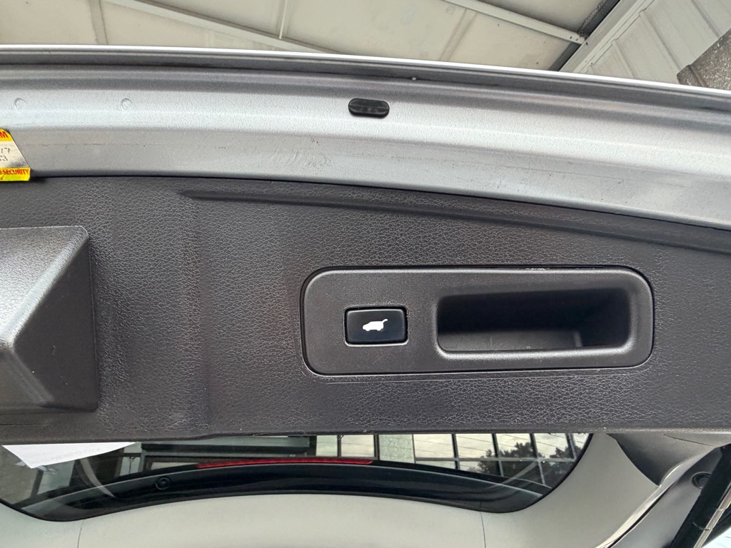 Photo 30 of this ACURA MDX