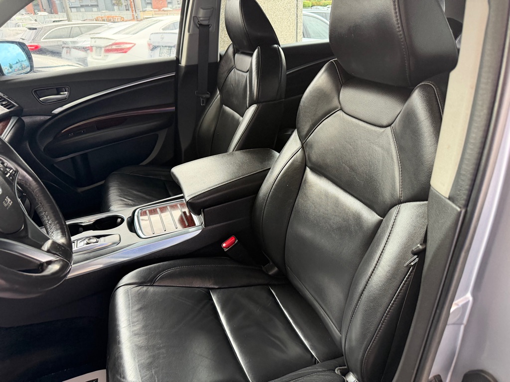 Photo 6 of this ACURA MDX