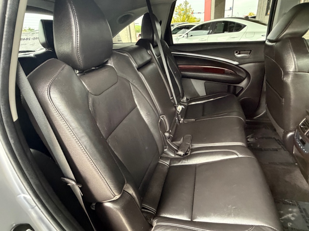 Photo 32 of this ACURA MDX