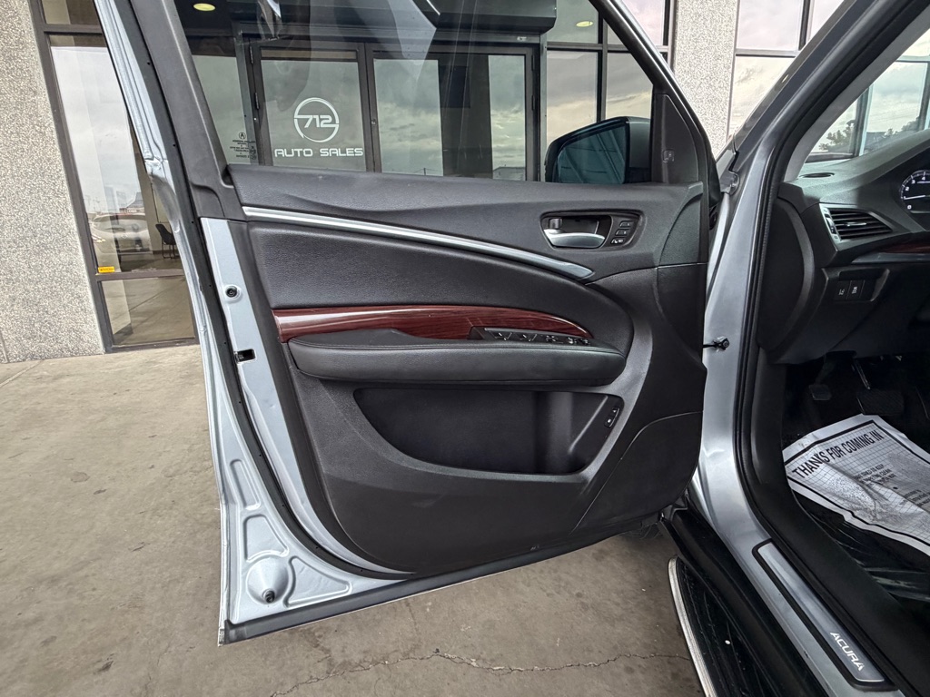 Photo 20 of this ACURA MDX