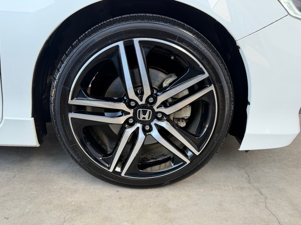 Photo 55 of this HONDA ACCORD