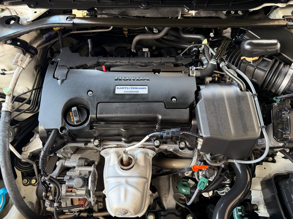 Photo 54 of this HONDA ACCORD