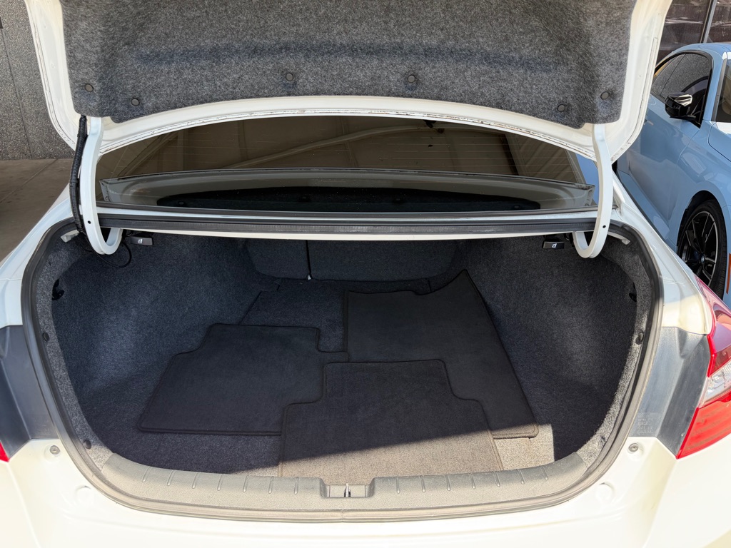 Photo 26 of this HONDA ACCORD