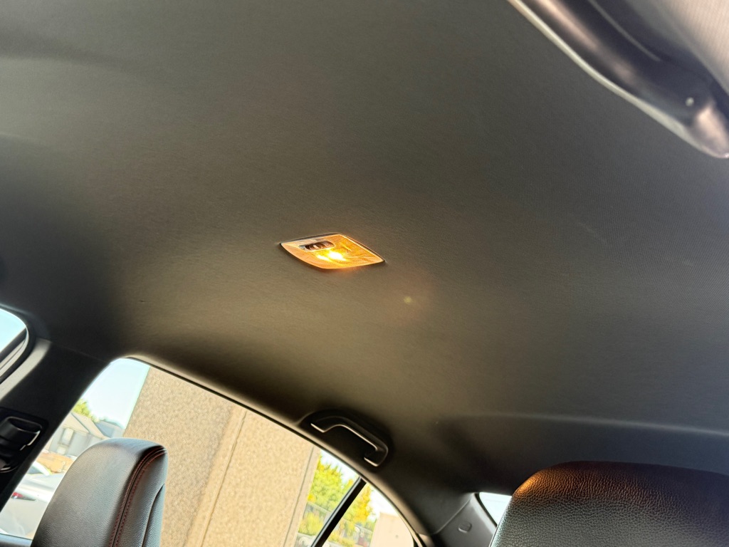 Photo 18 of this HONDA ACCORD