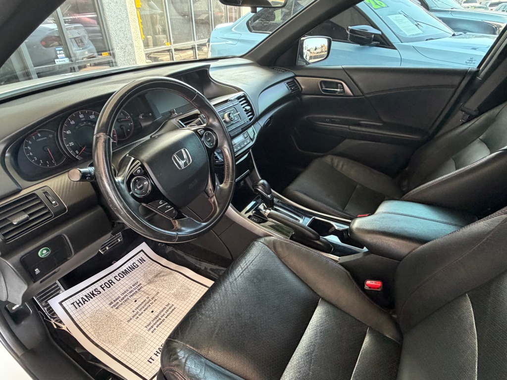 Photo 7 of this HONDA ACCORD