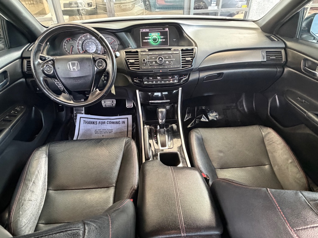 Photo 24 of this HONDA ACCORD